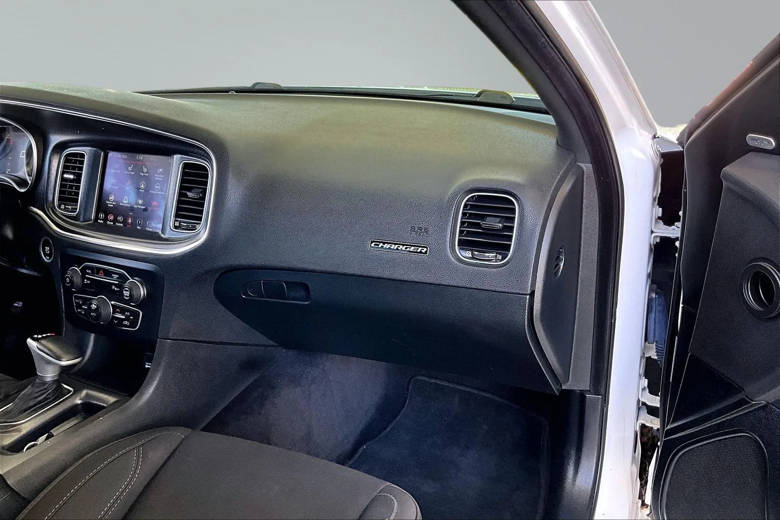 Dodge Charger photo 23