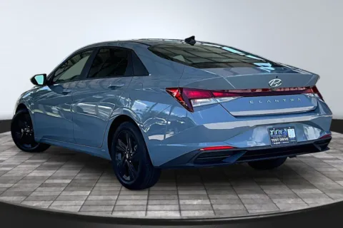More photos of 2023 Hyundai ELANTRA SEL at M&J Auto Sales and Service, FL