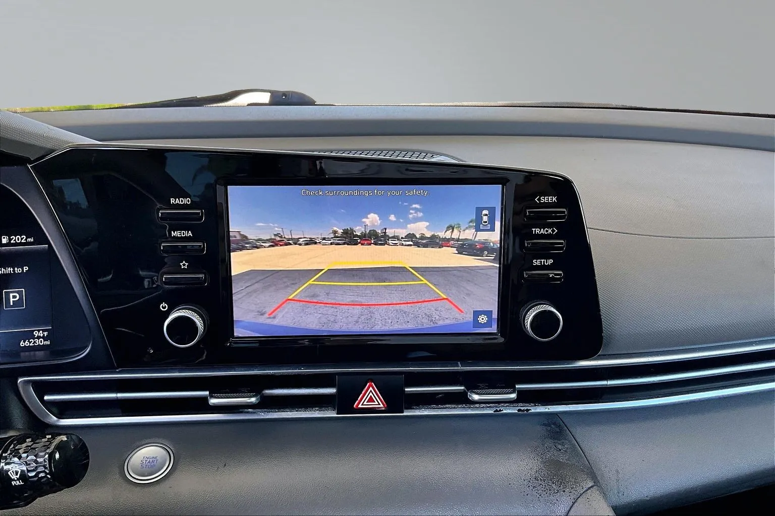 Hyundai Elantra photo 13