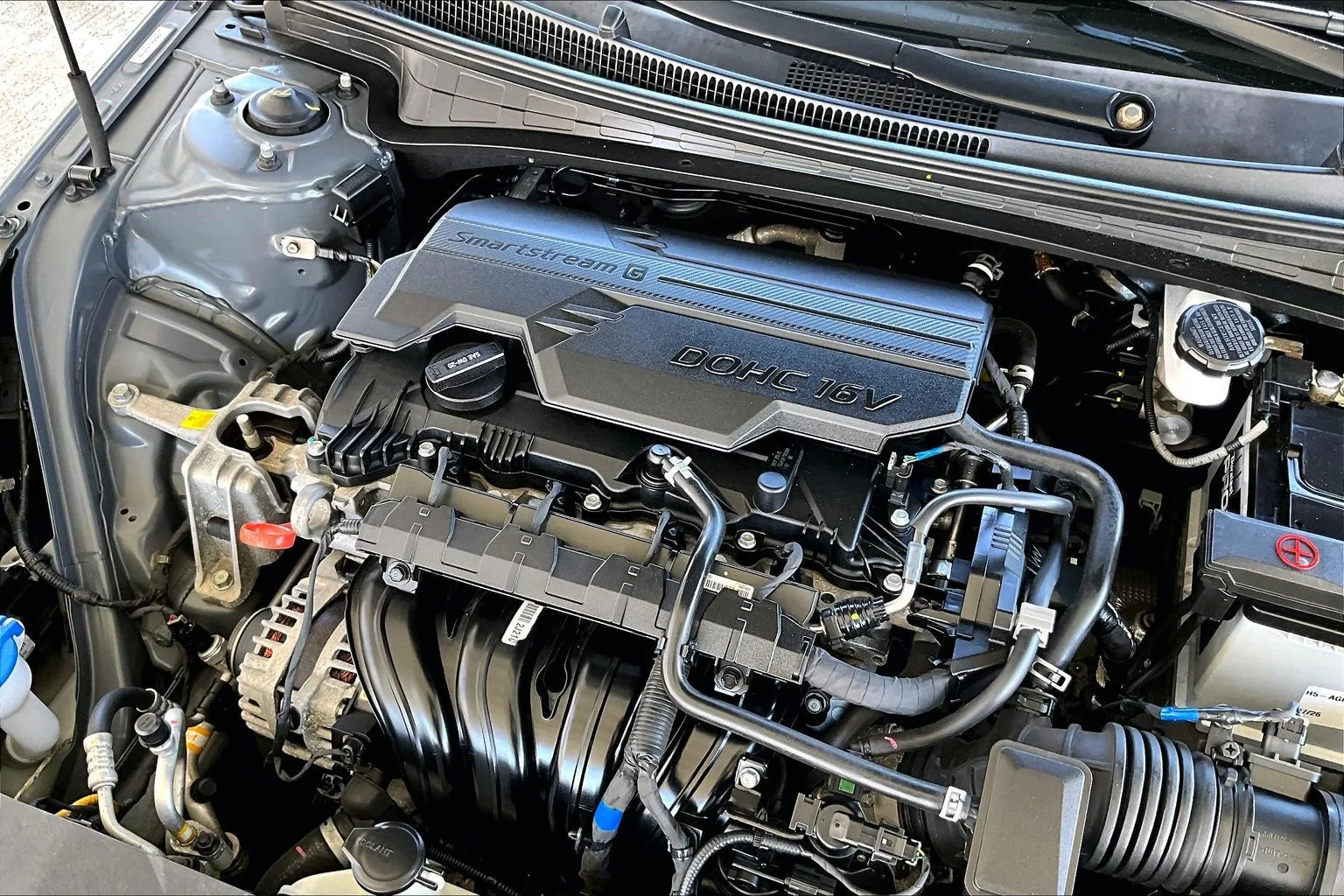 Hyundai Elantra photo 27