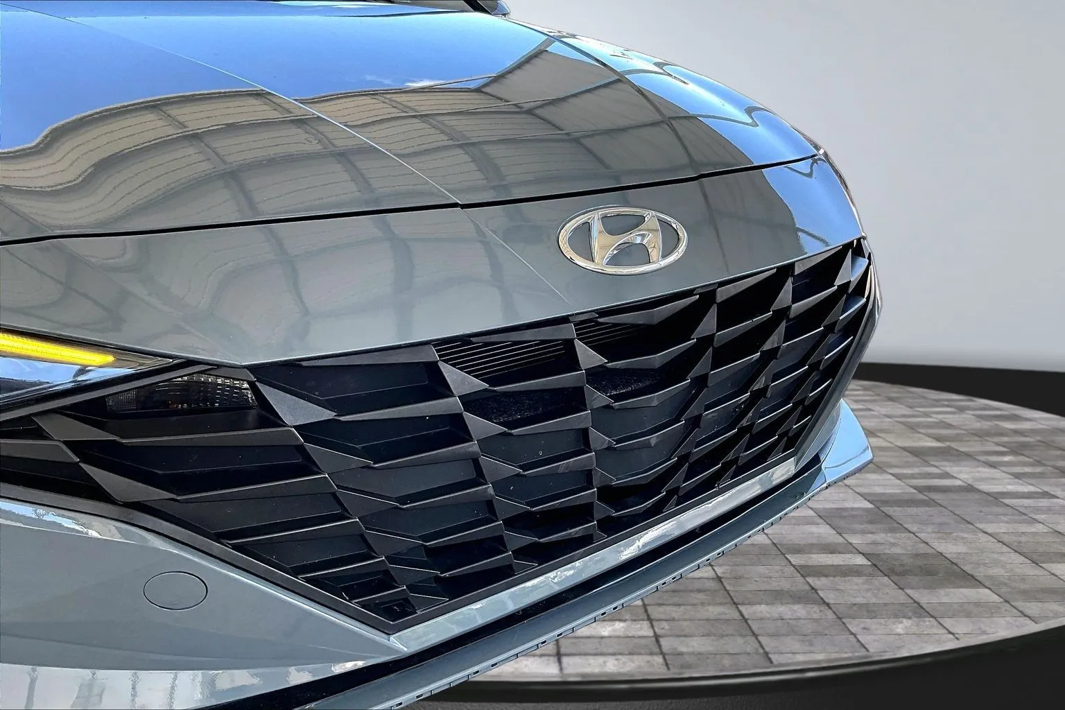 Hyundai Elantra photo 29