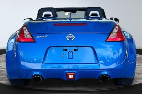 More photos of 2010 Nissan 370Z at M&J Auto Sales and Service, FL