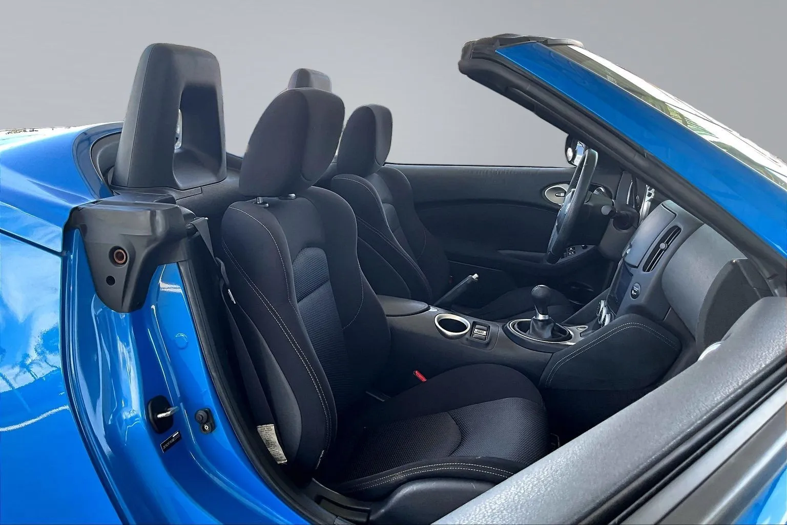 Nissan 370Z photo 22