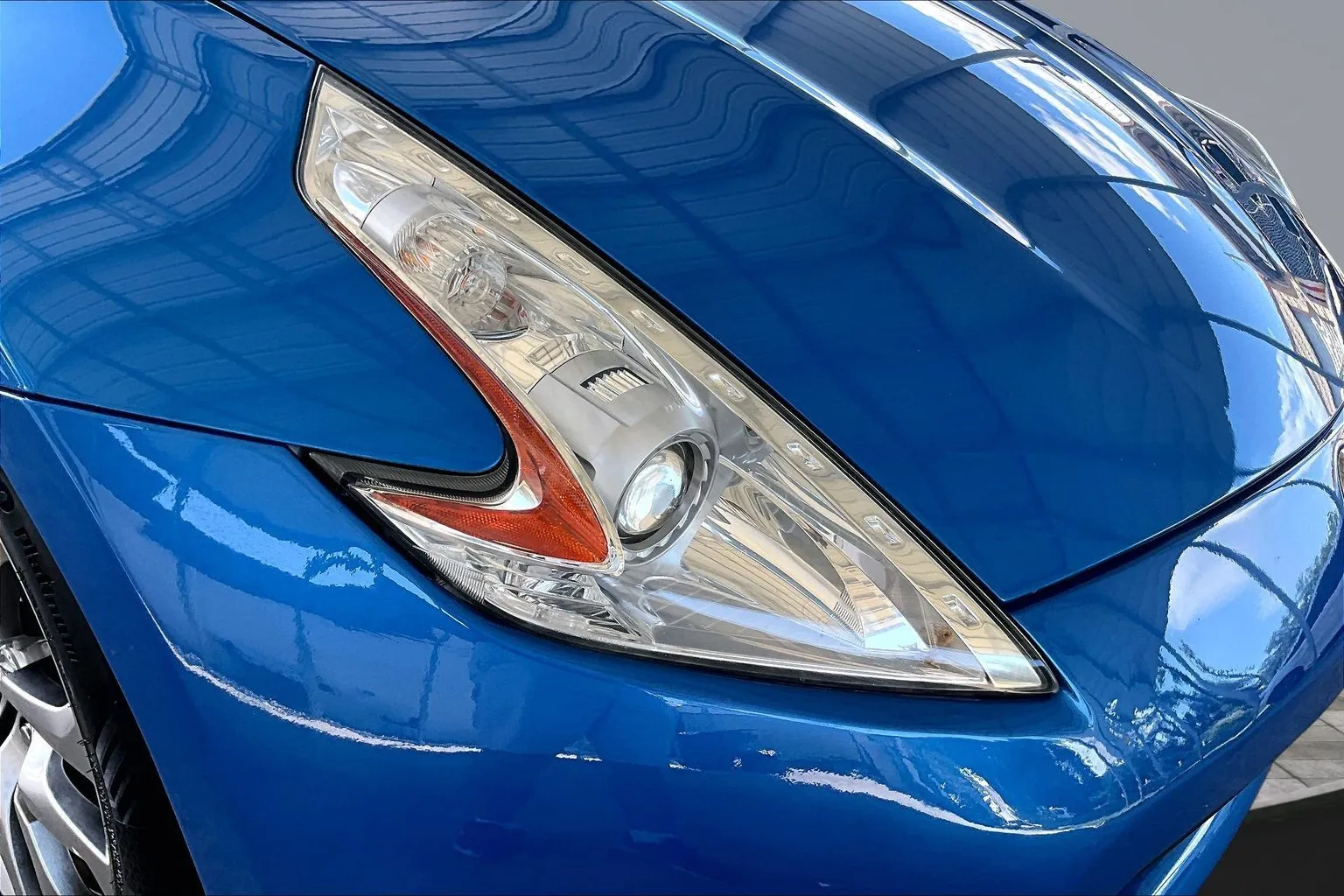 Nissan 370Z photo 25