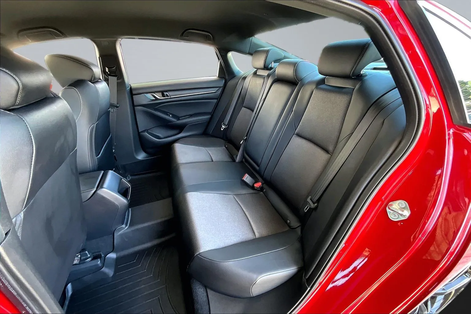 Honda Accord photo 19
