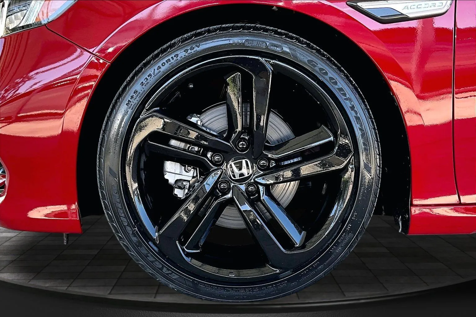 Honda Accord photo 30