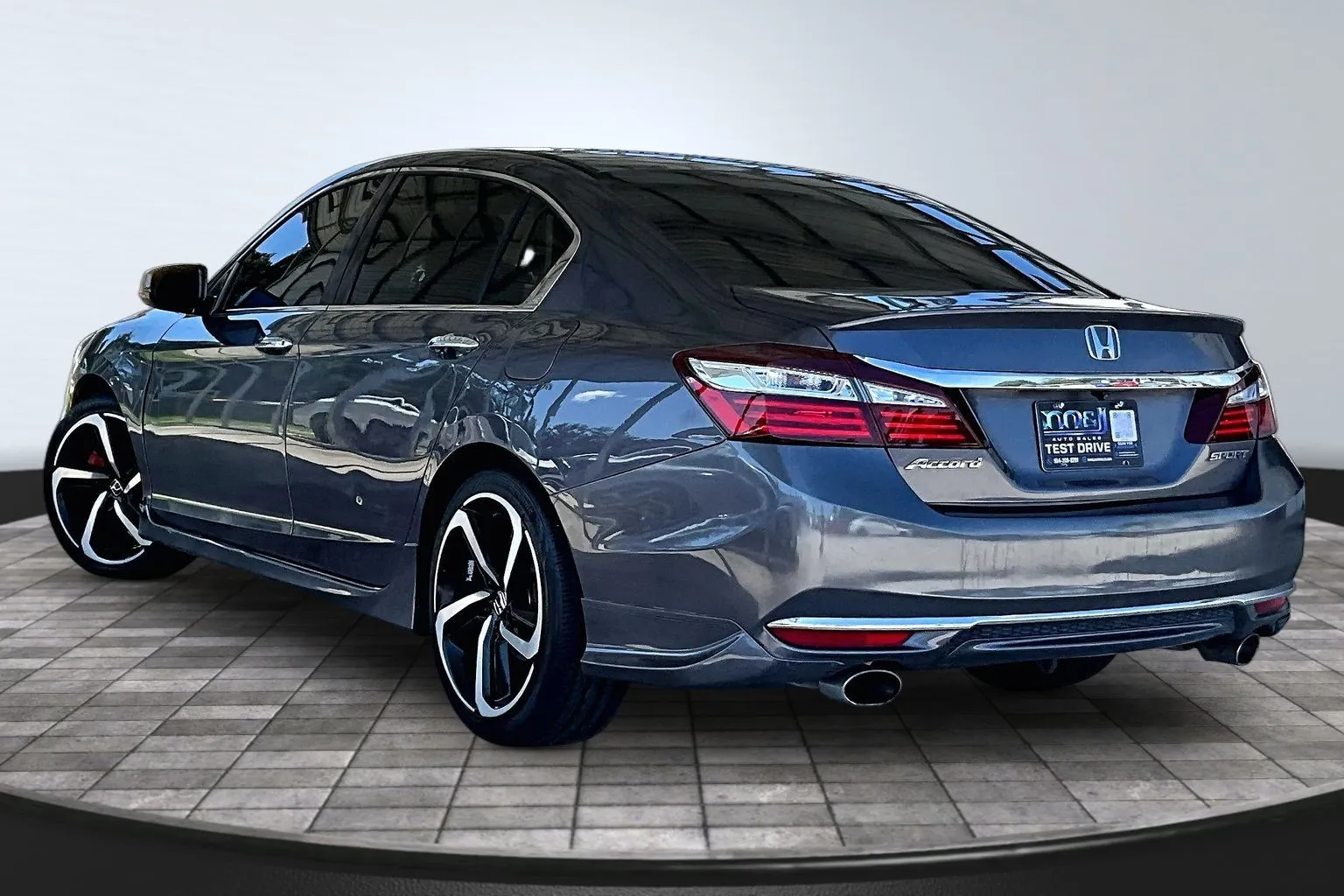 Honda Accord photo 4