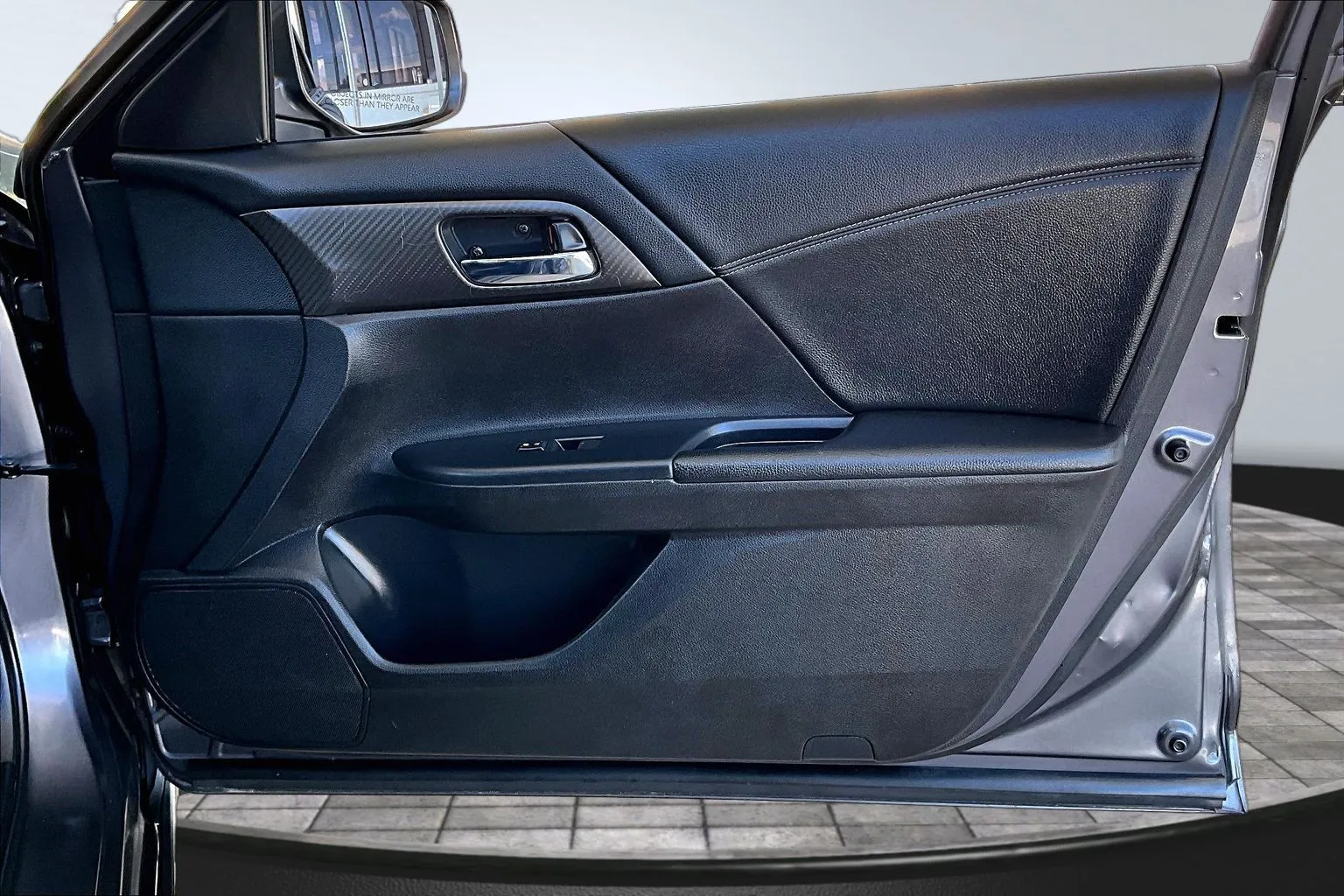 Honda Accord photo 24