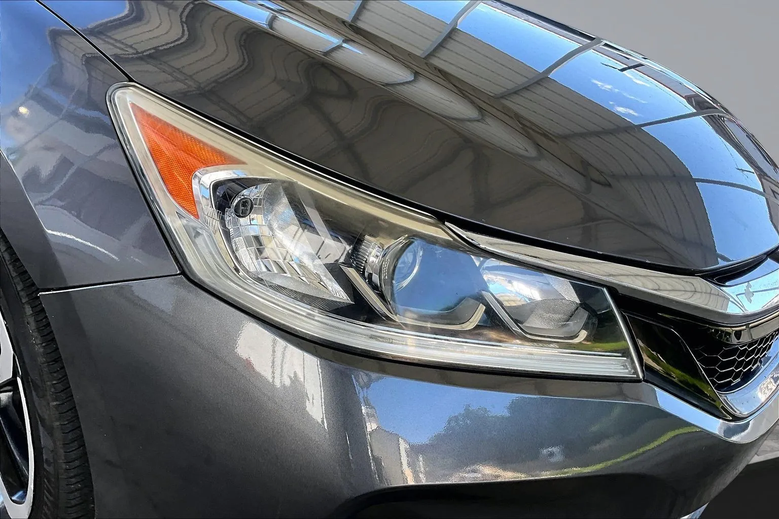 Honda Accord photo 28