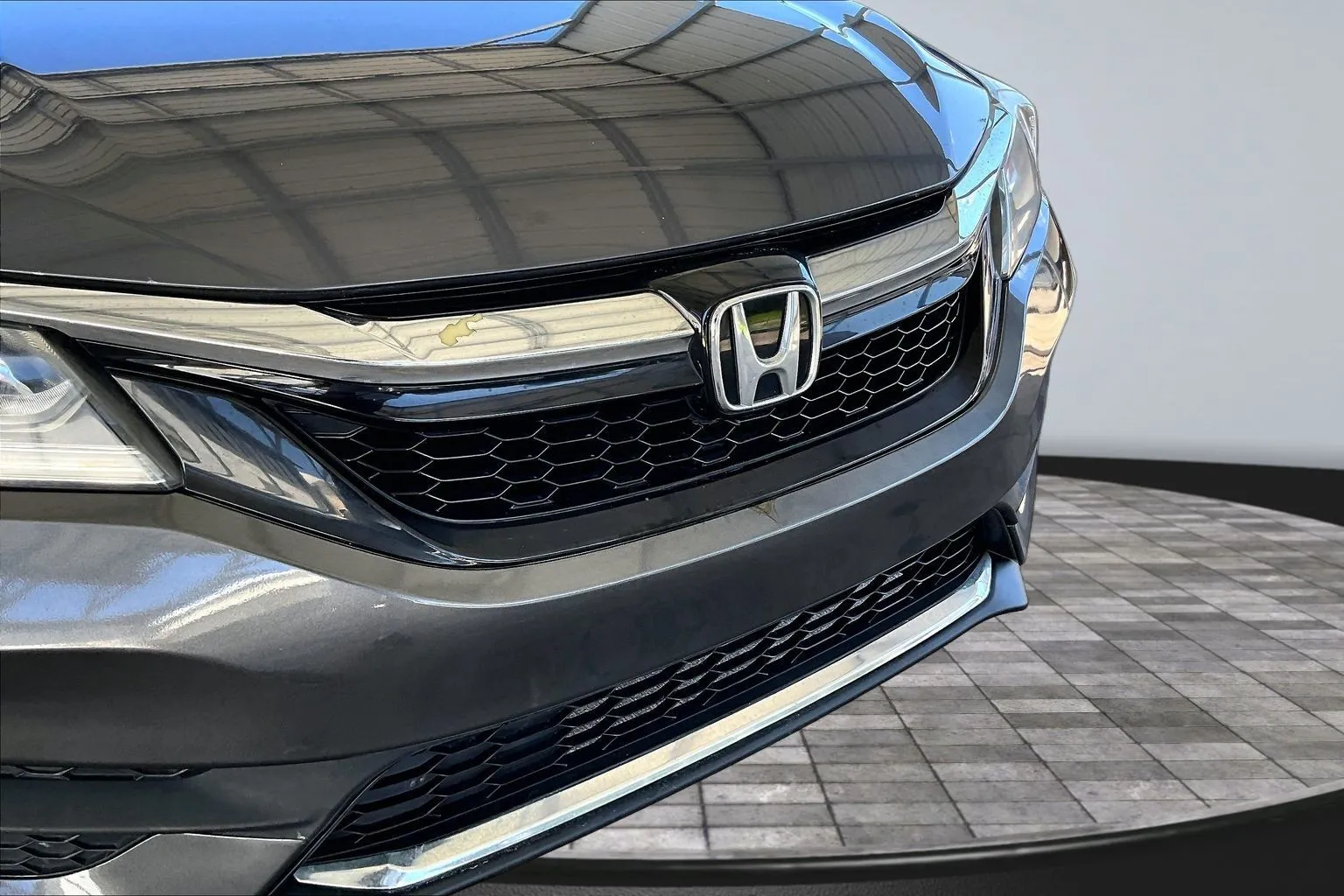 Honda Accord photo 29