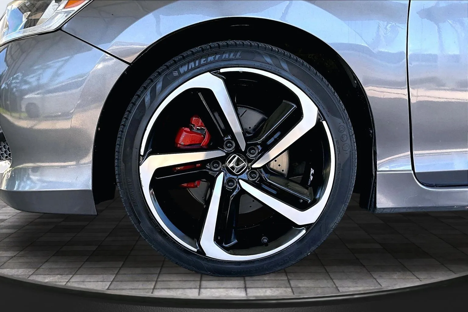 Honda Accord photo 30
