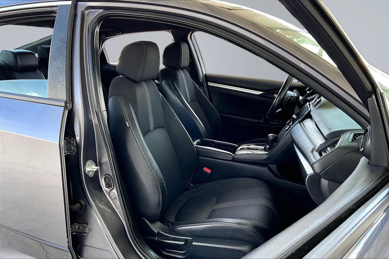 Honda Civic photo 25