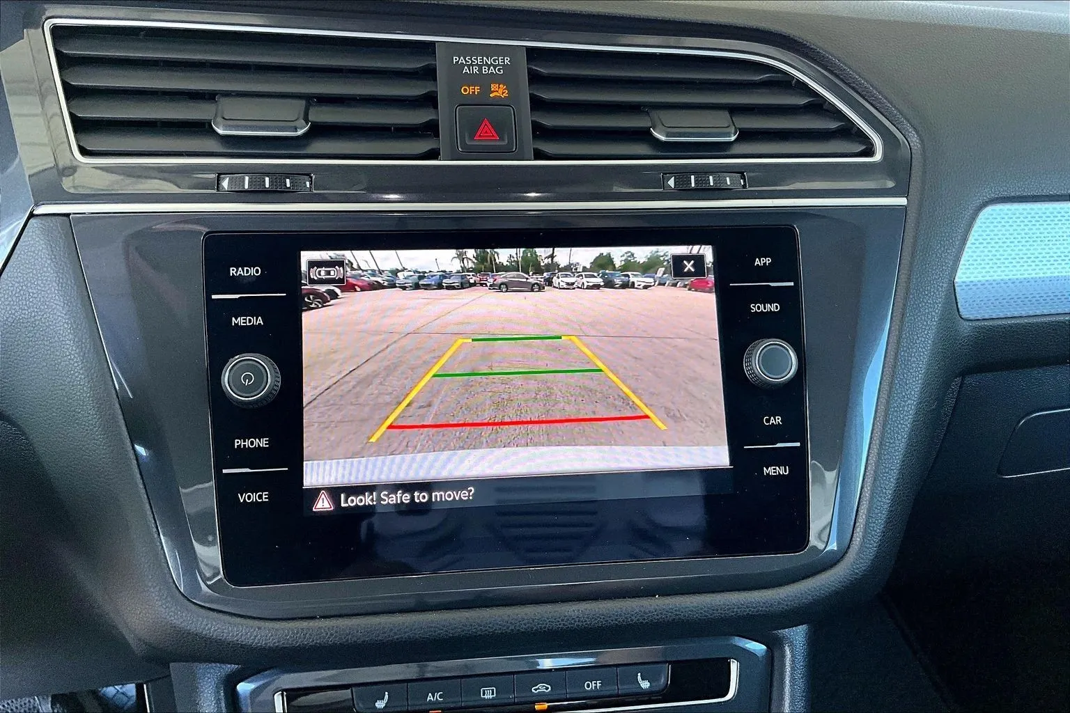 Volkswagen Tiguan photo 13