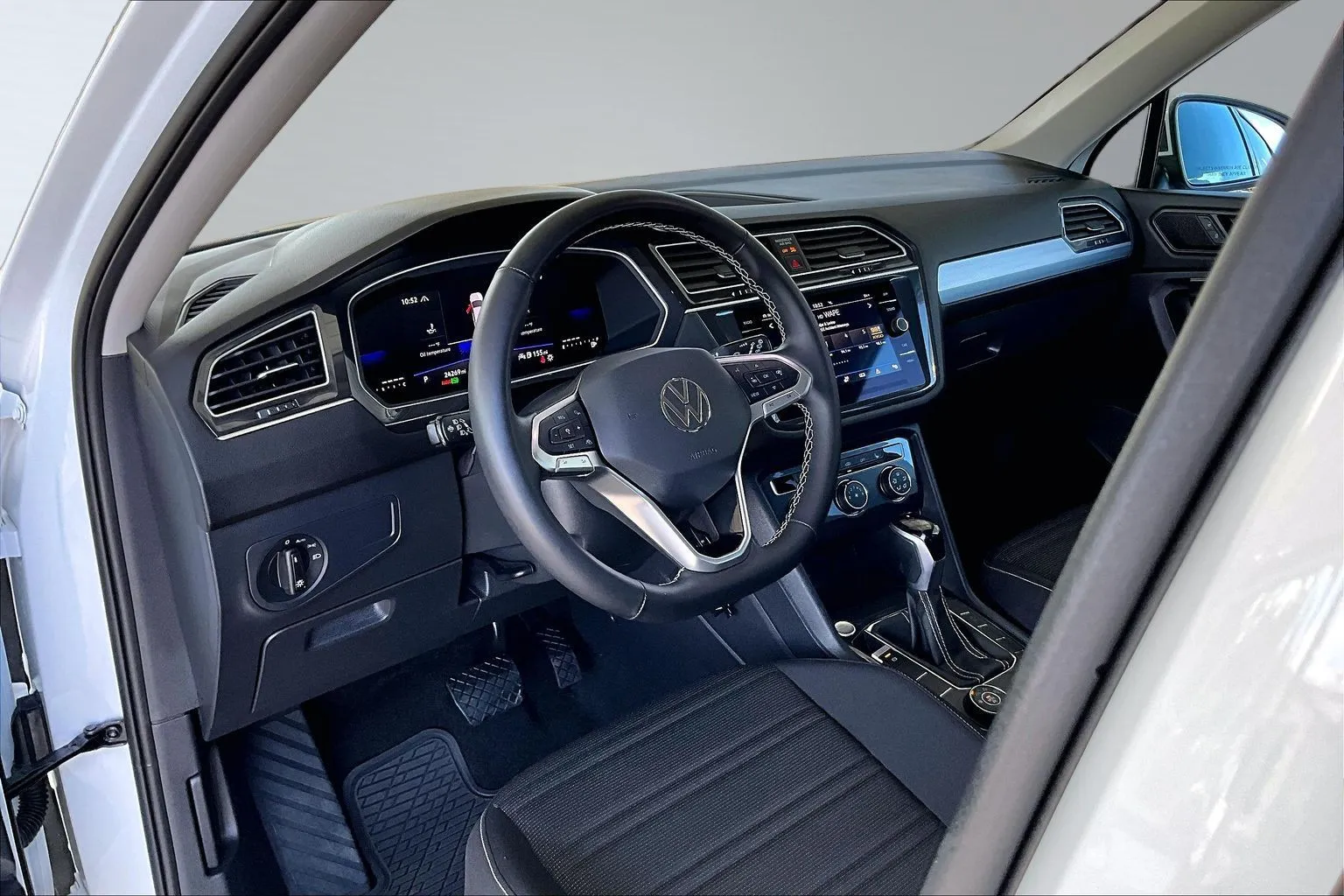 Volkswagen Tiguan photo 14