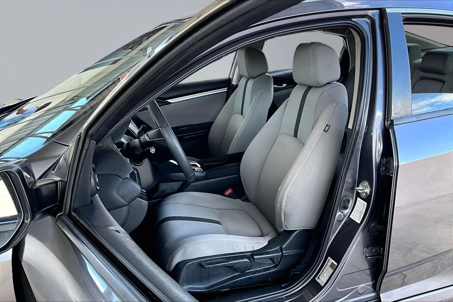 Honda Civic photo 18