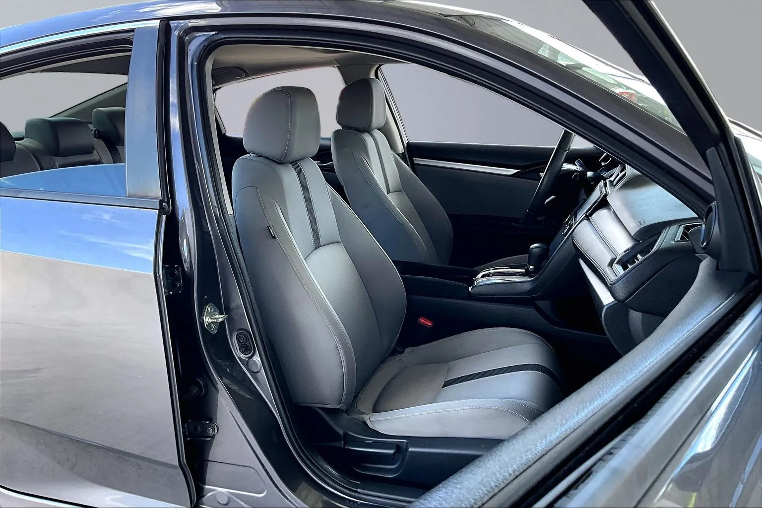 Honda Civic photo 26