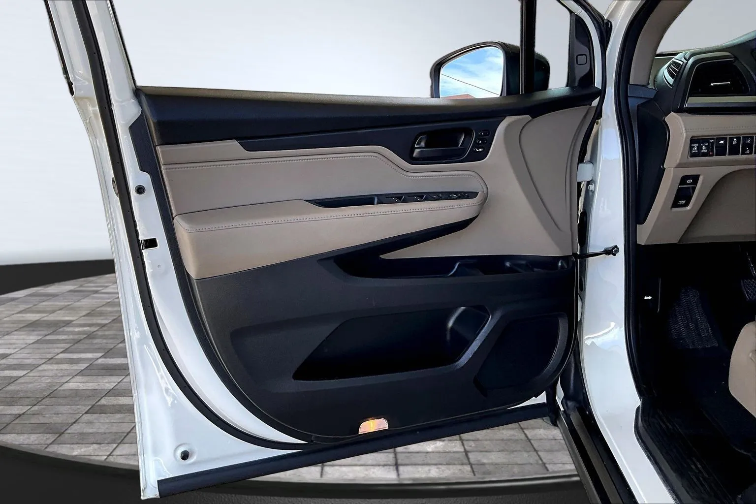 Honda Odyssey photo 17