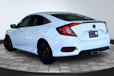 More photos of 2019 Honda Civic Sport at M&J Auto Sales and Service, FL