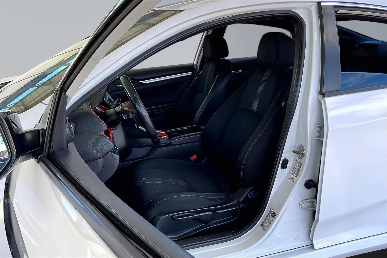 Honda Civic photo 18