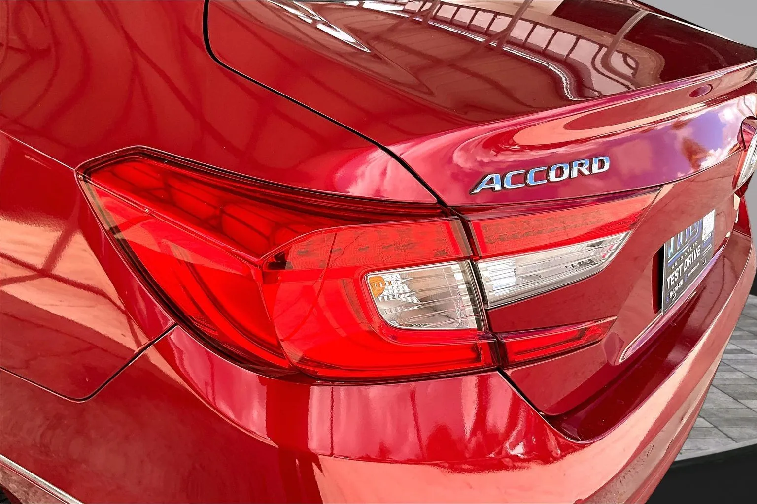 Honda Accord photo 20