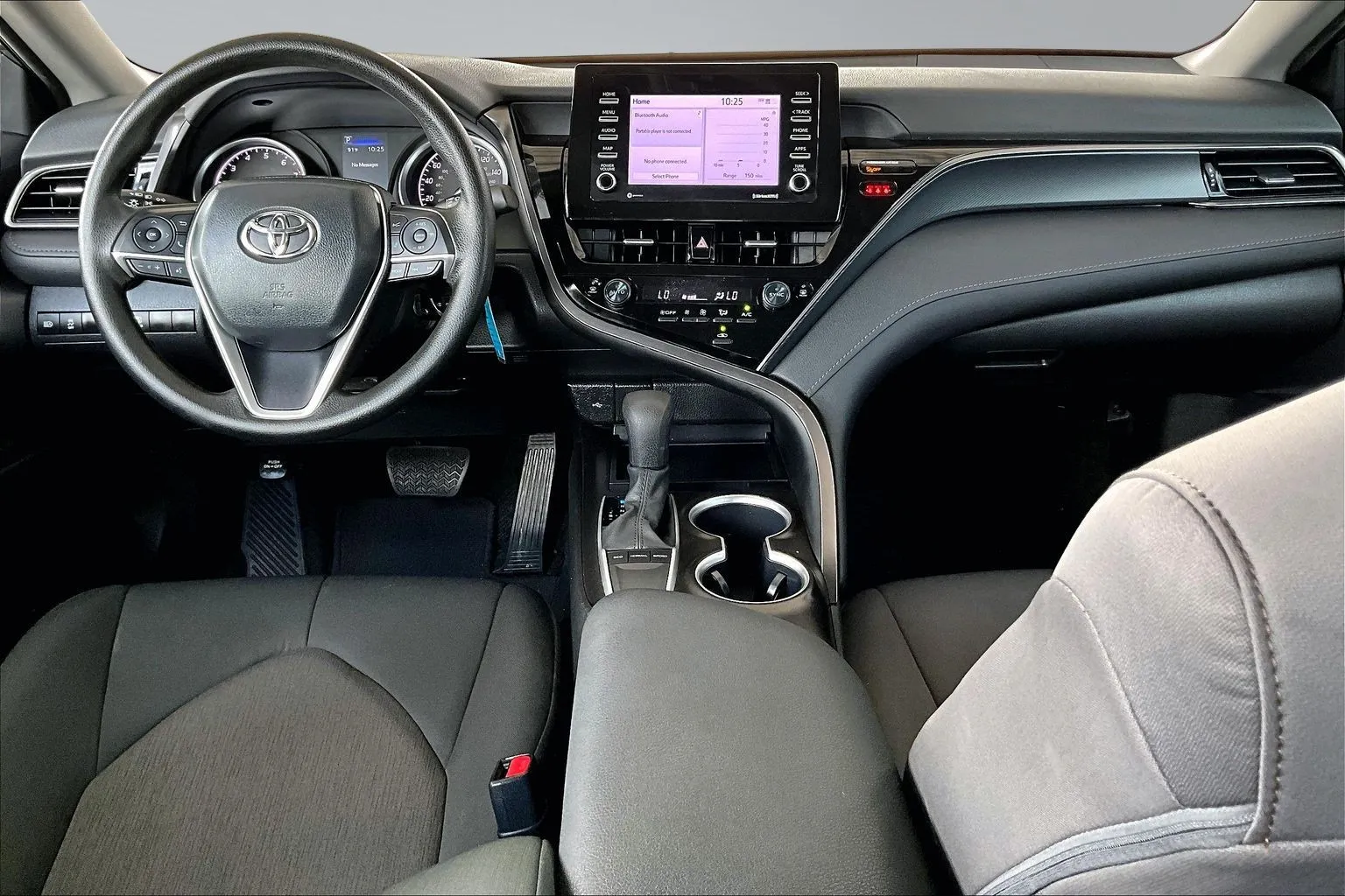 Toyota Camry photo 7