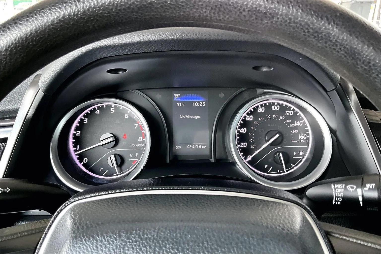 Toyota Camry photo 12
