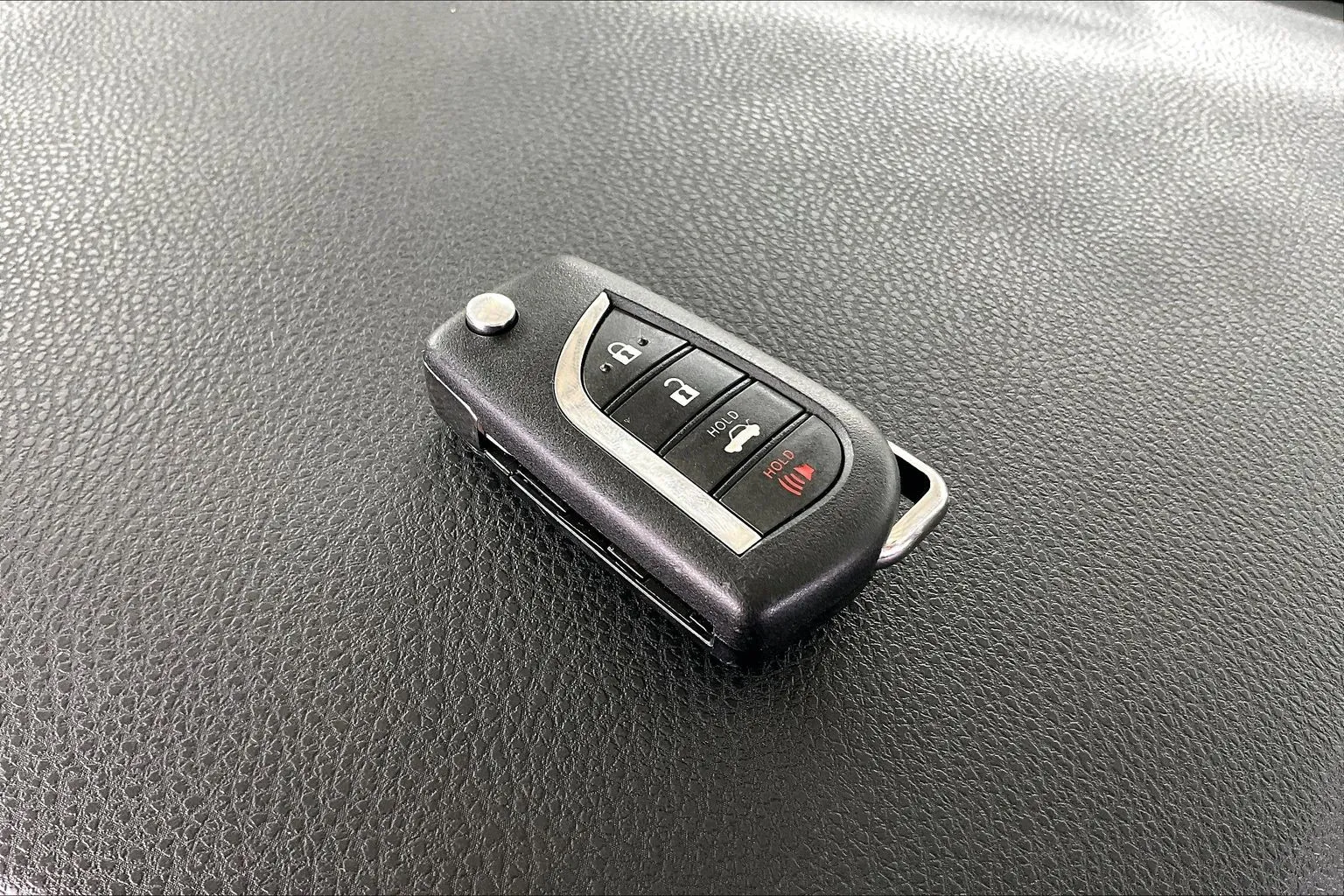 Toyota Camry photo 31