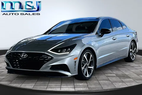 Silver 2021 Hyundai SONATA SEL Plus for sale in Jacksonville, FL