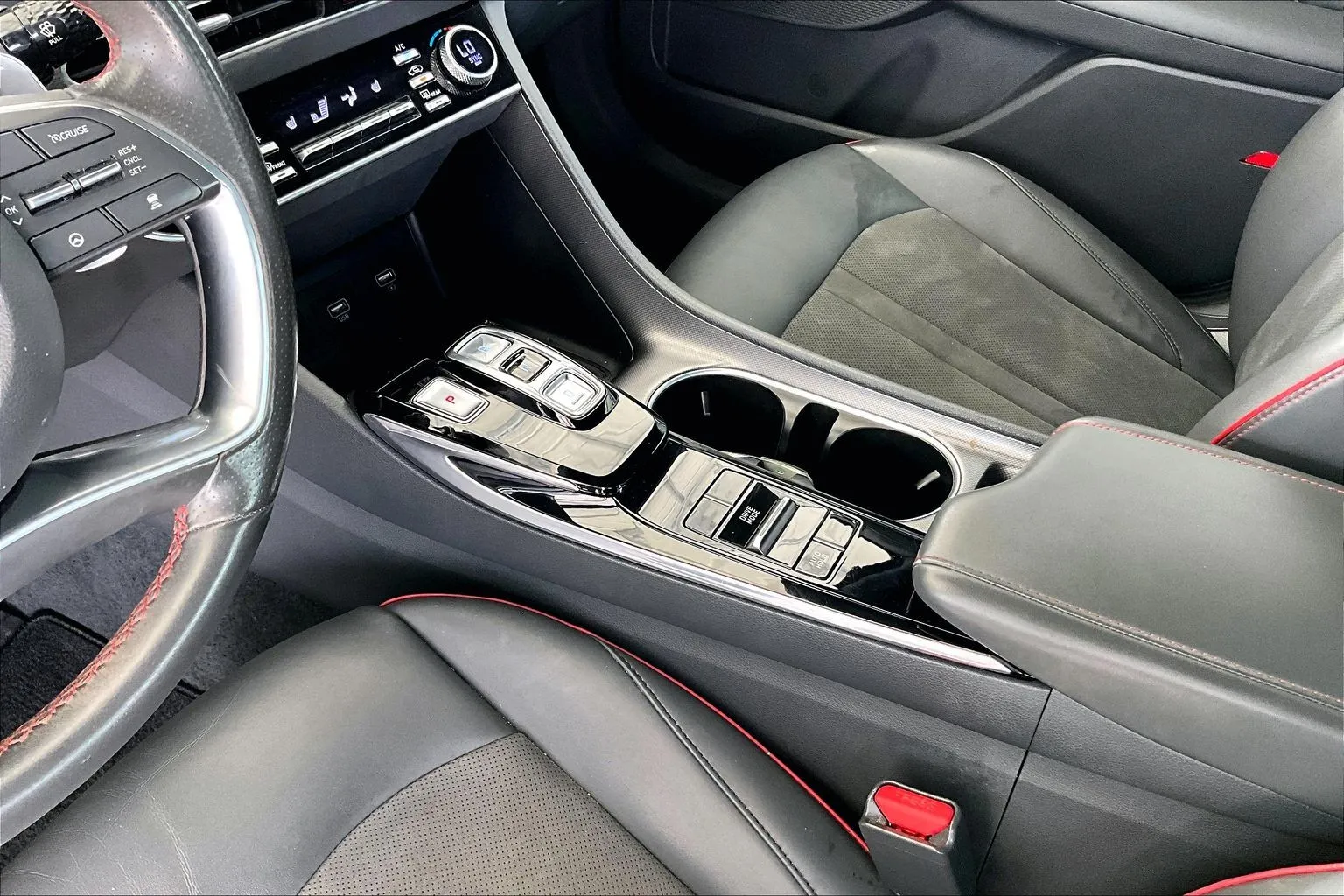 Hyundai Sonata photo 15