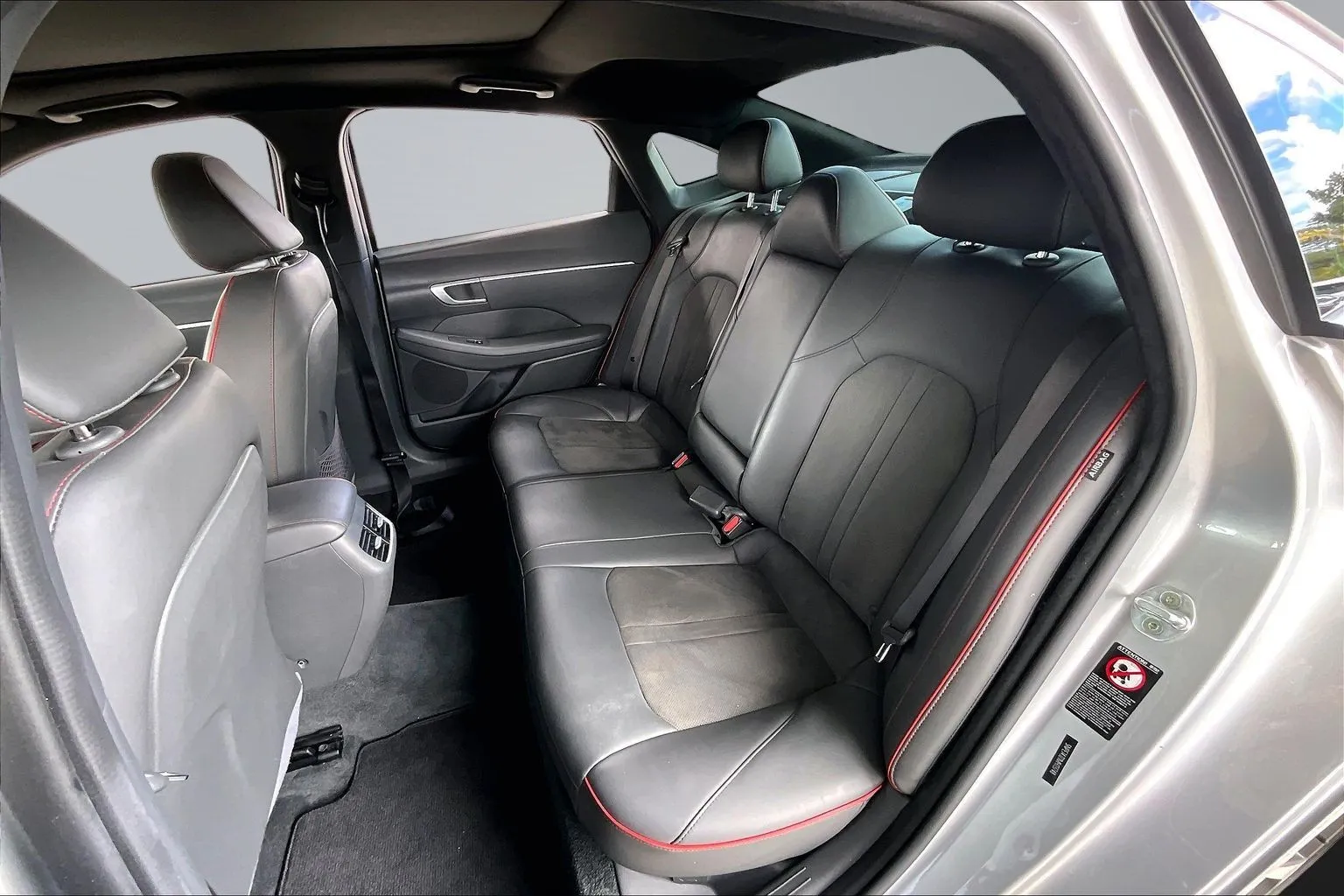 Hyundai Sonata photo 19