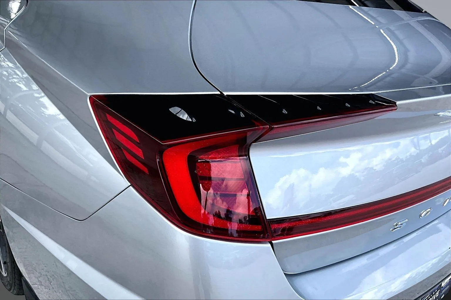 Hyundai Sonata photo 20
