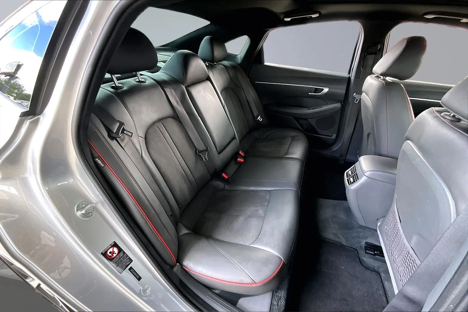Hyundai Sonata photo 22