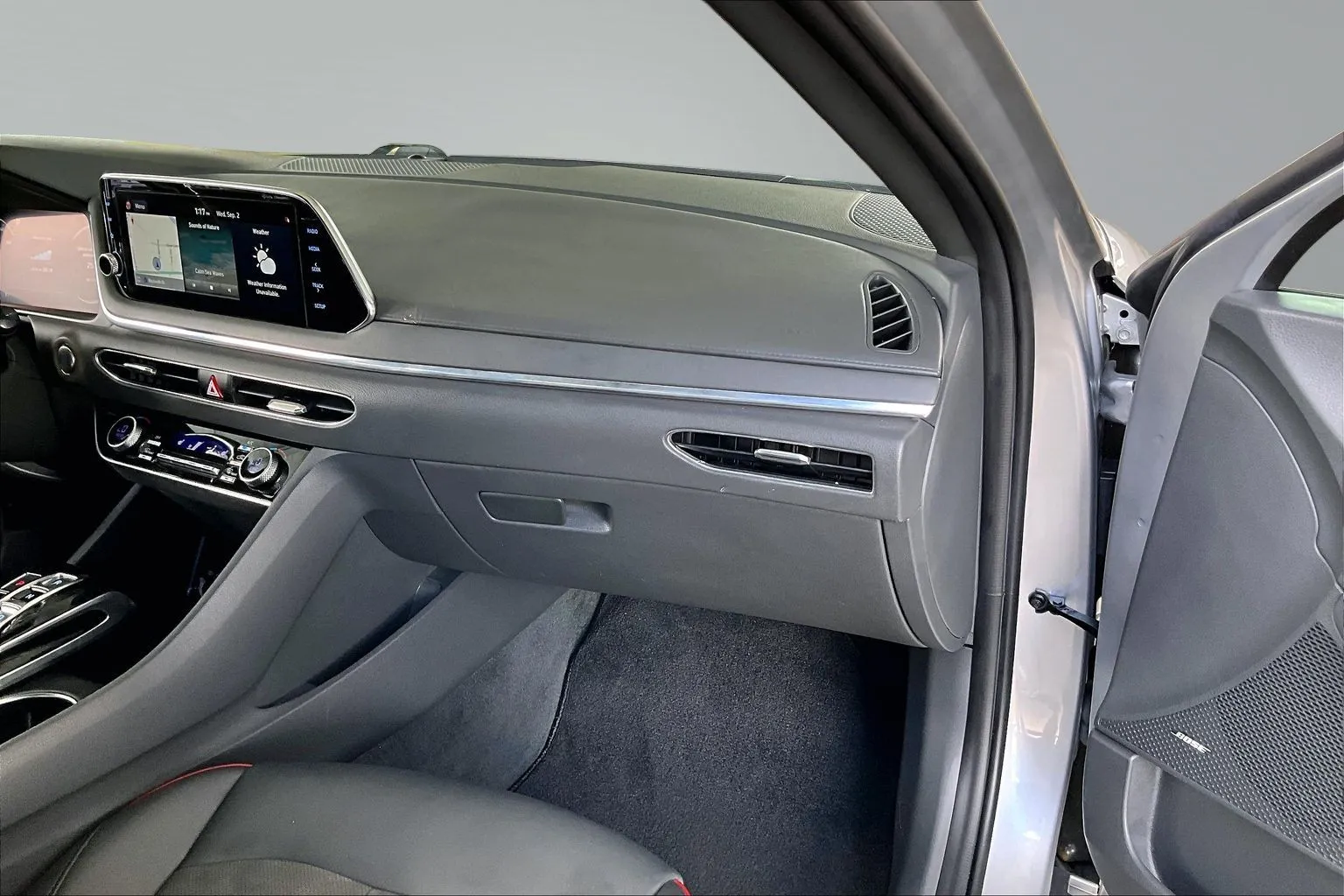 Hyundai Sonata photo 23