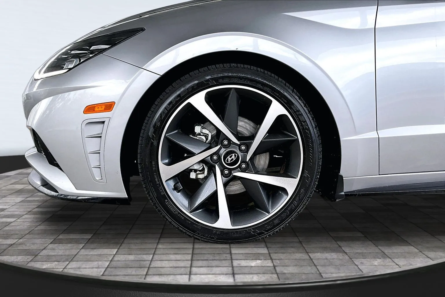 Hyundai Sonata photo 31