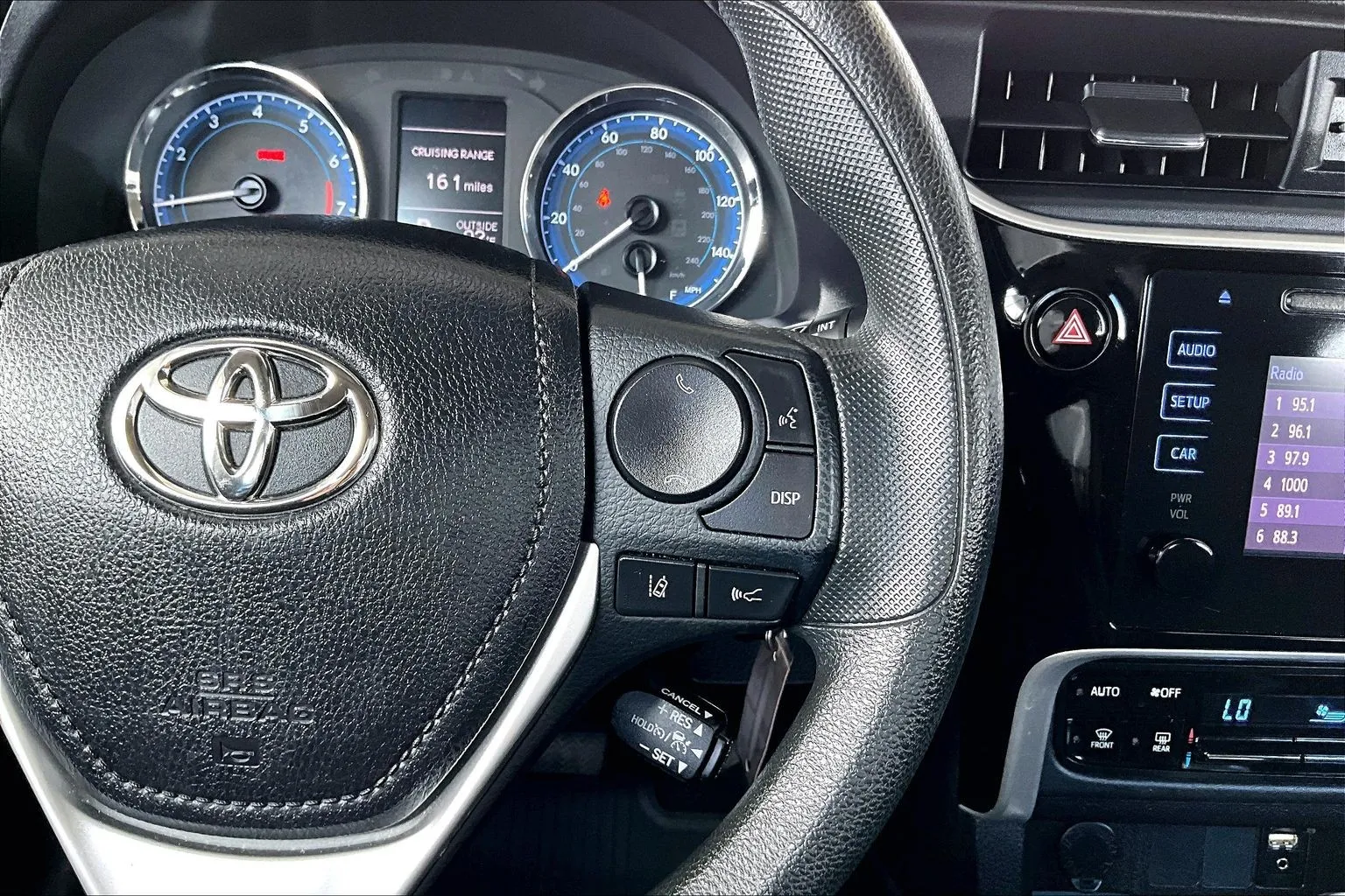 Toyota Corolla photo 11
