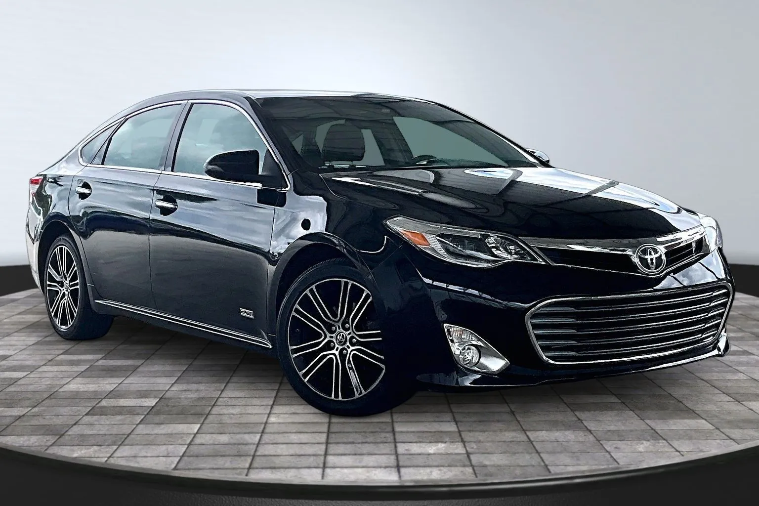 Toyota Avalon photo 3