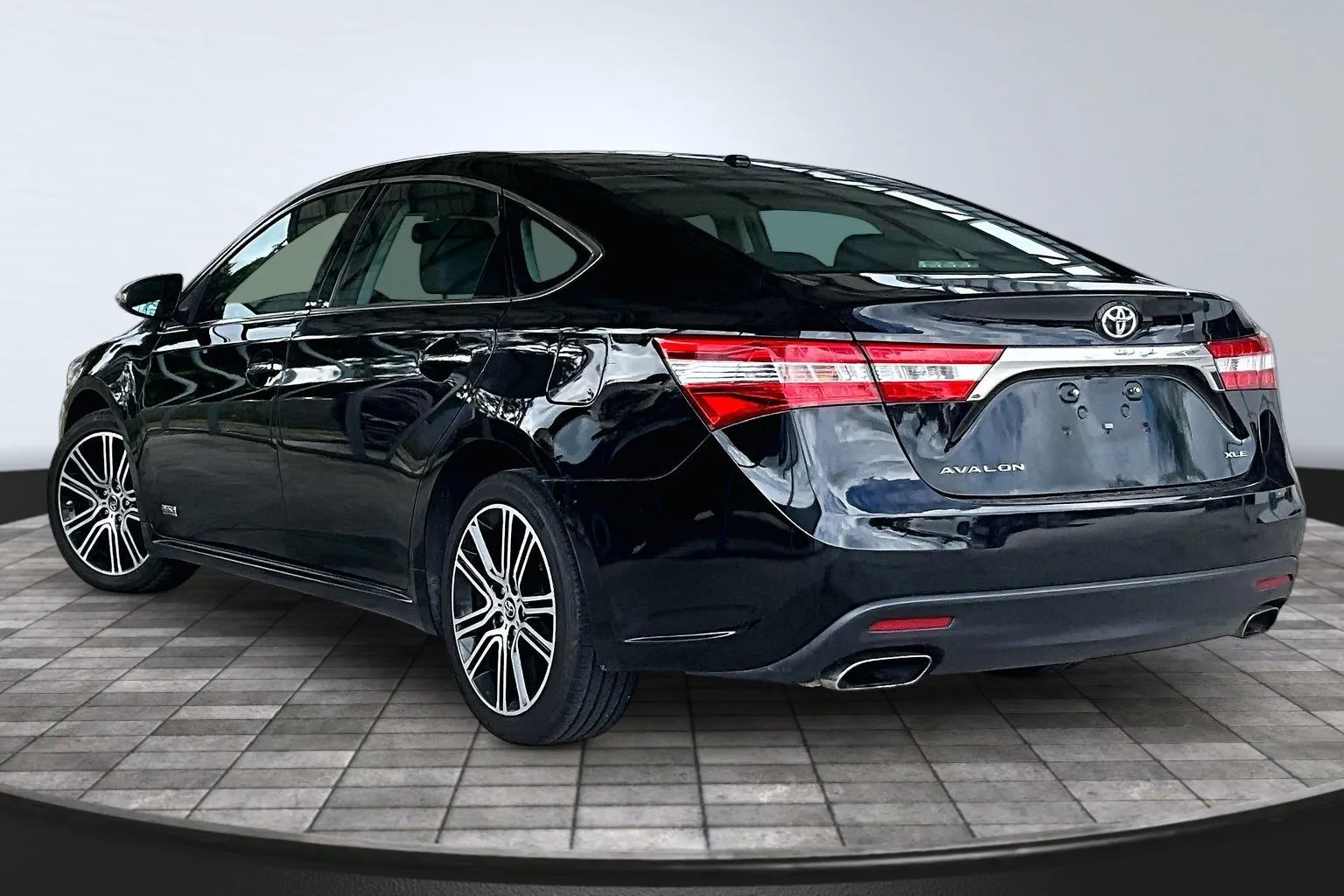 Toyota Avalon photo 4