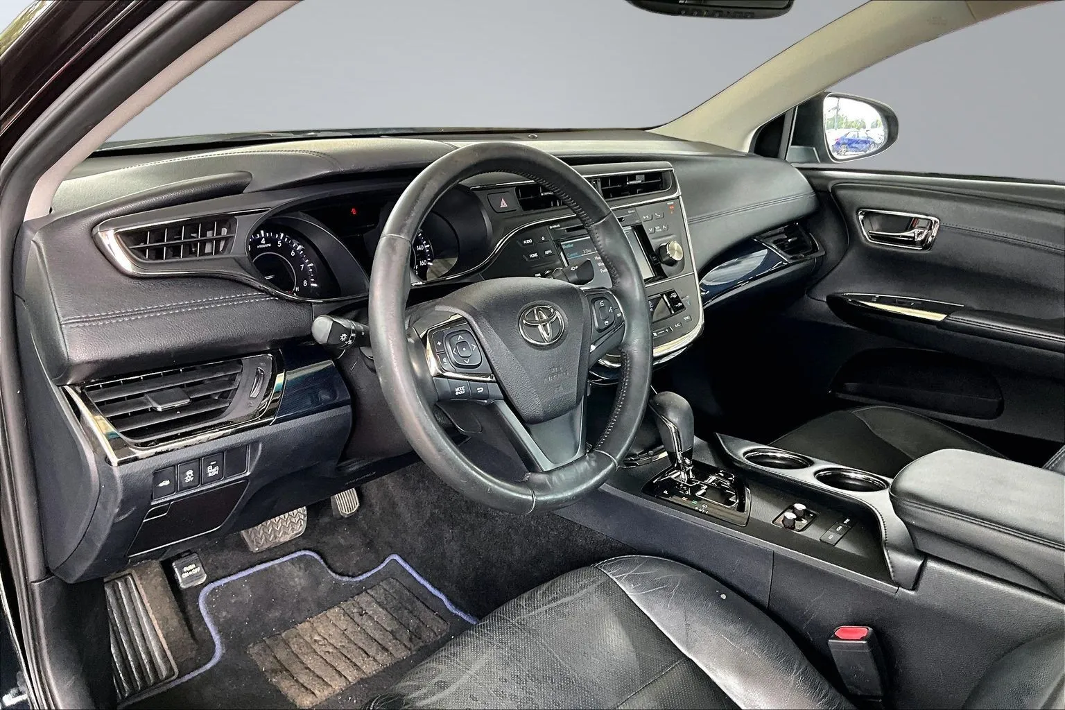 Toyota Avalon photo 14