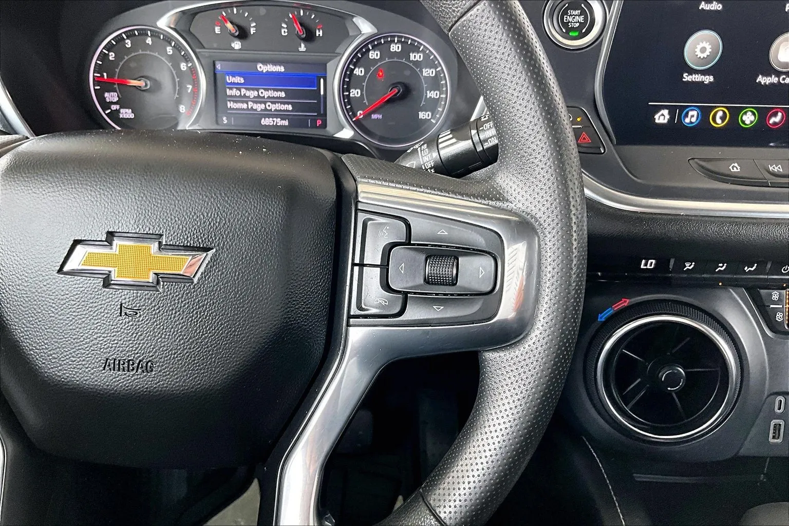 Chevrolet Blazer photo 11