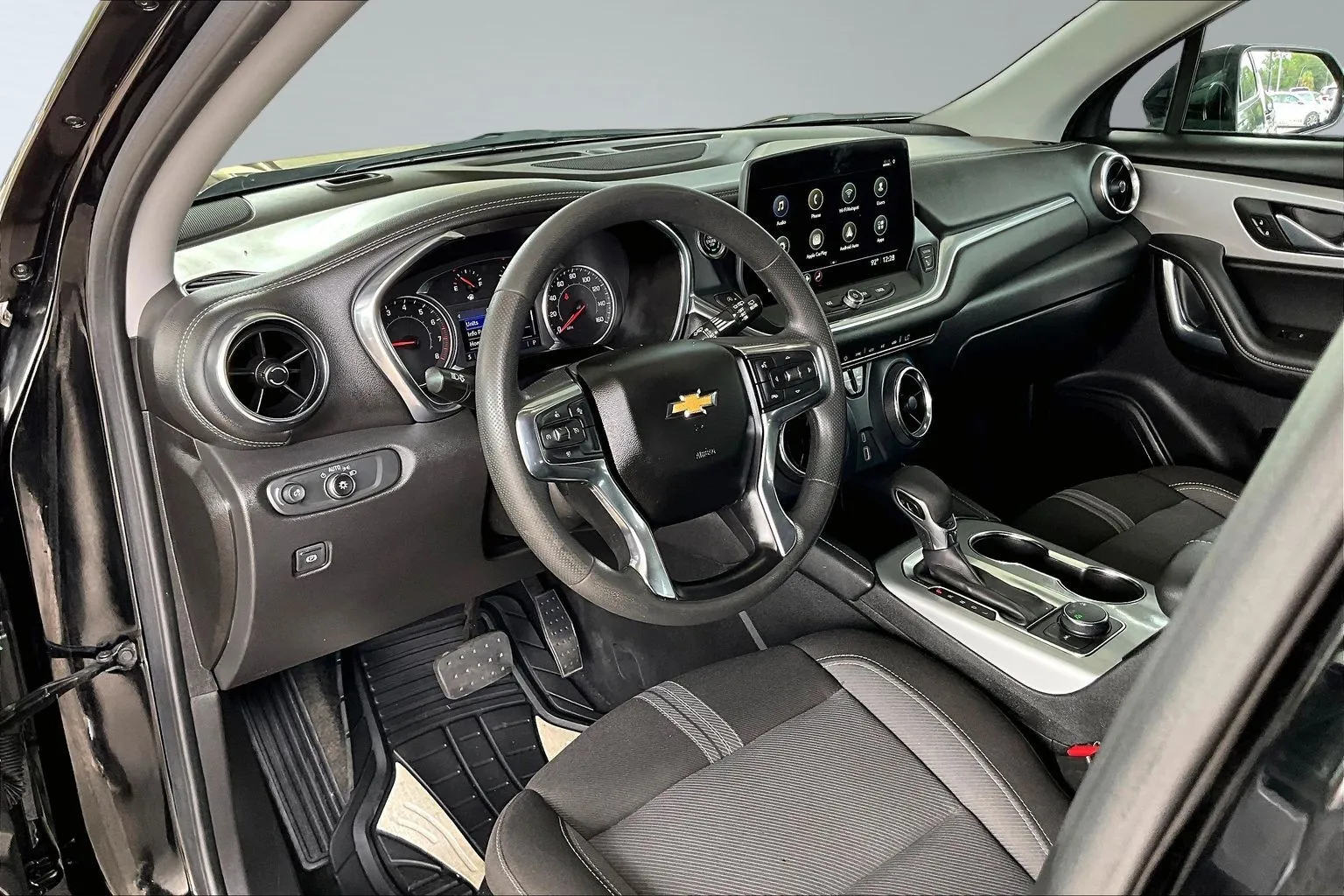 Chevrolet Blazer photo 14