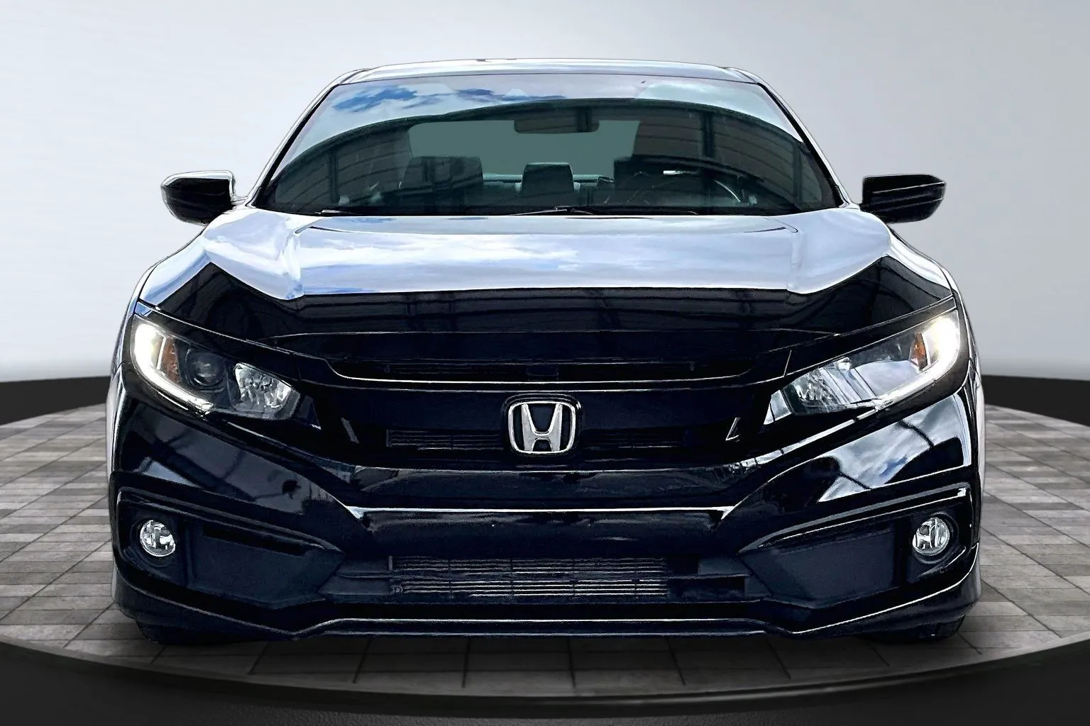 Honda Civic photo 2