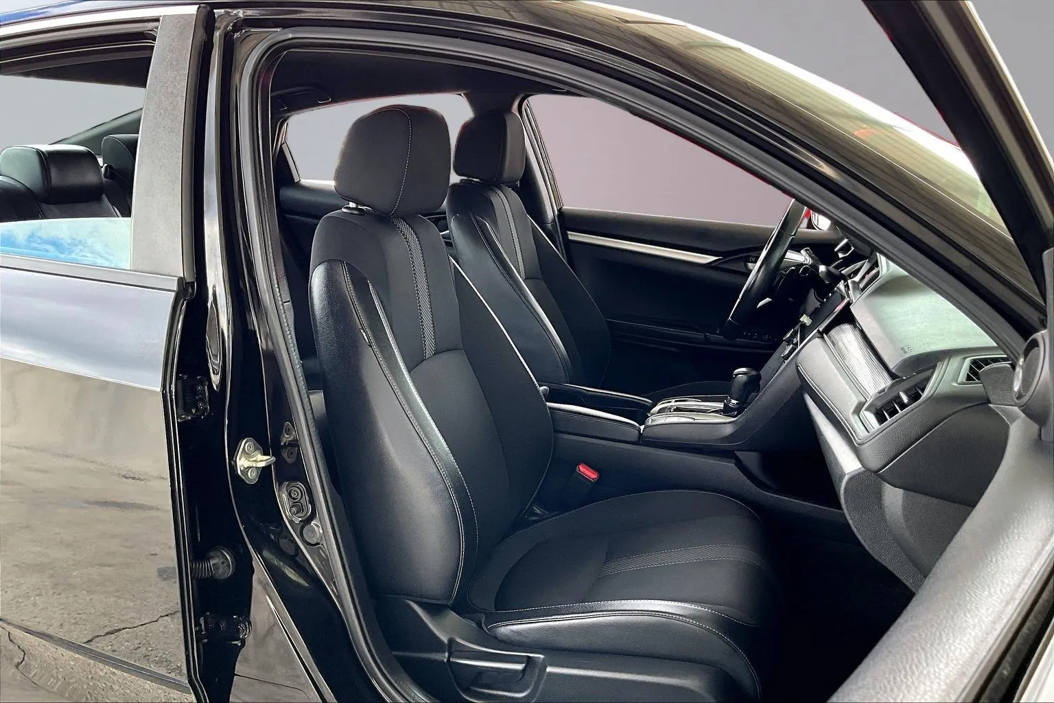 Honda Civic photo 25