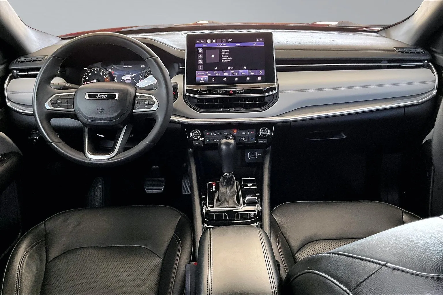 Jeep Compass photo 7