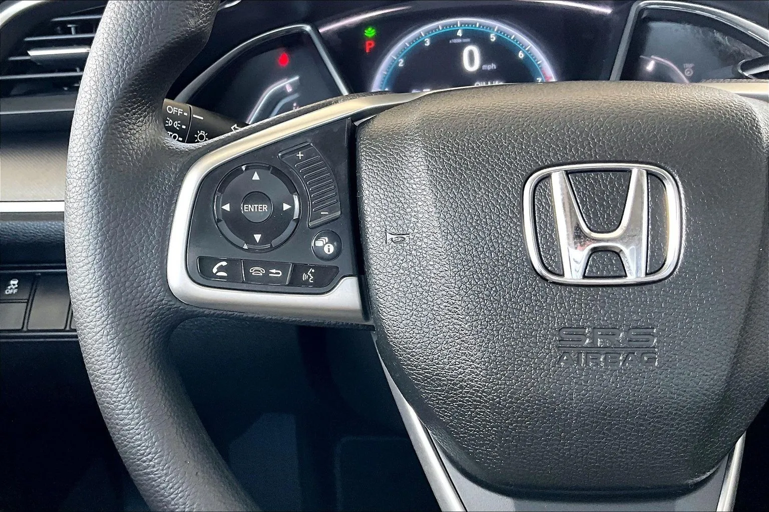 Honda Civic photo 10