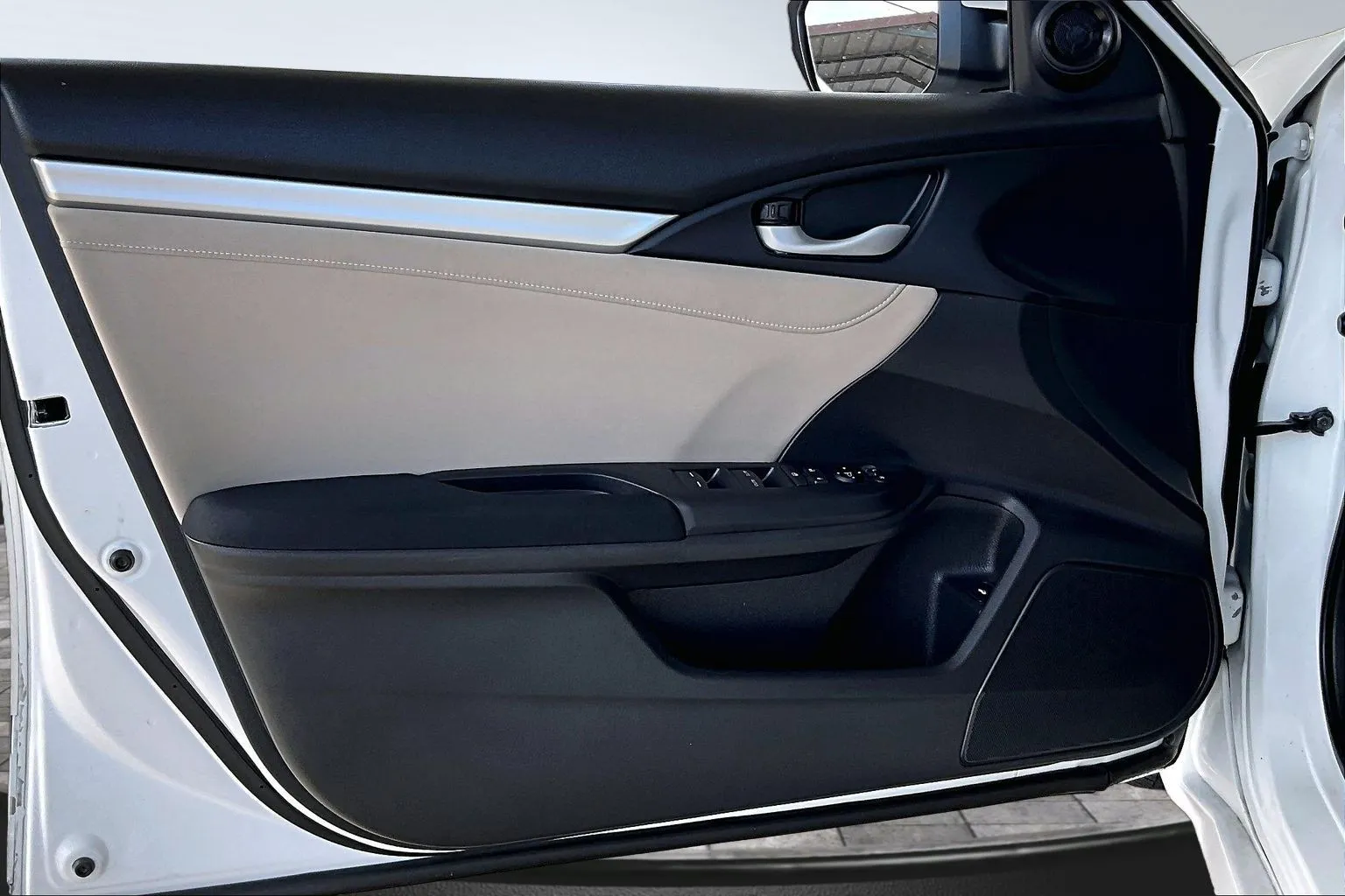 Honda Civic photo 17