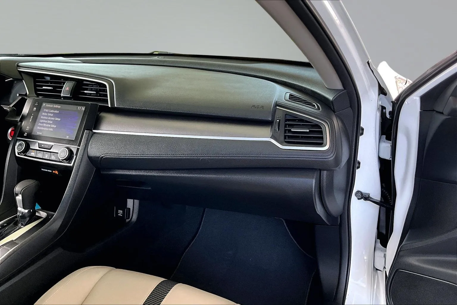 Honda Civic photo 23