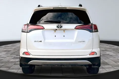 More photos of 2018 Toyota RAV4 at M&J Auto Sales and Service, FL
