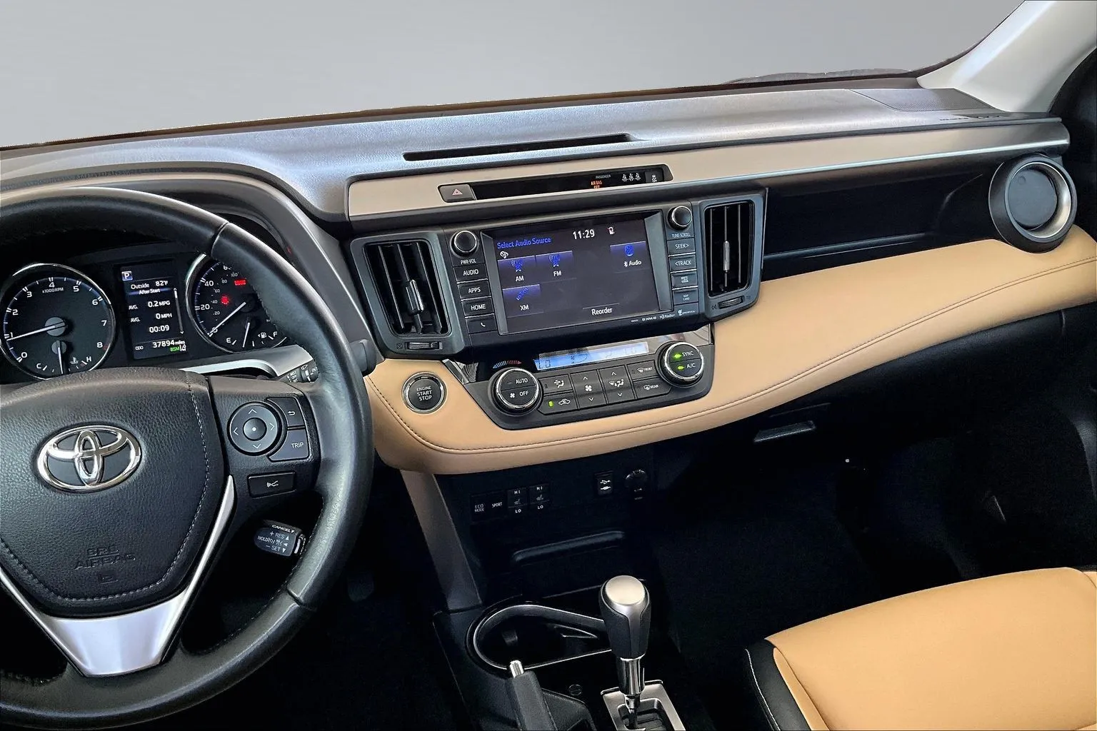 Toyota RAV4 photo 9