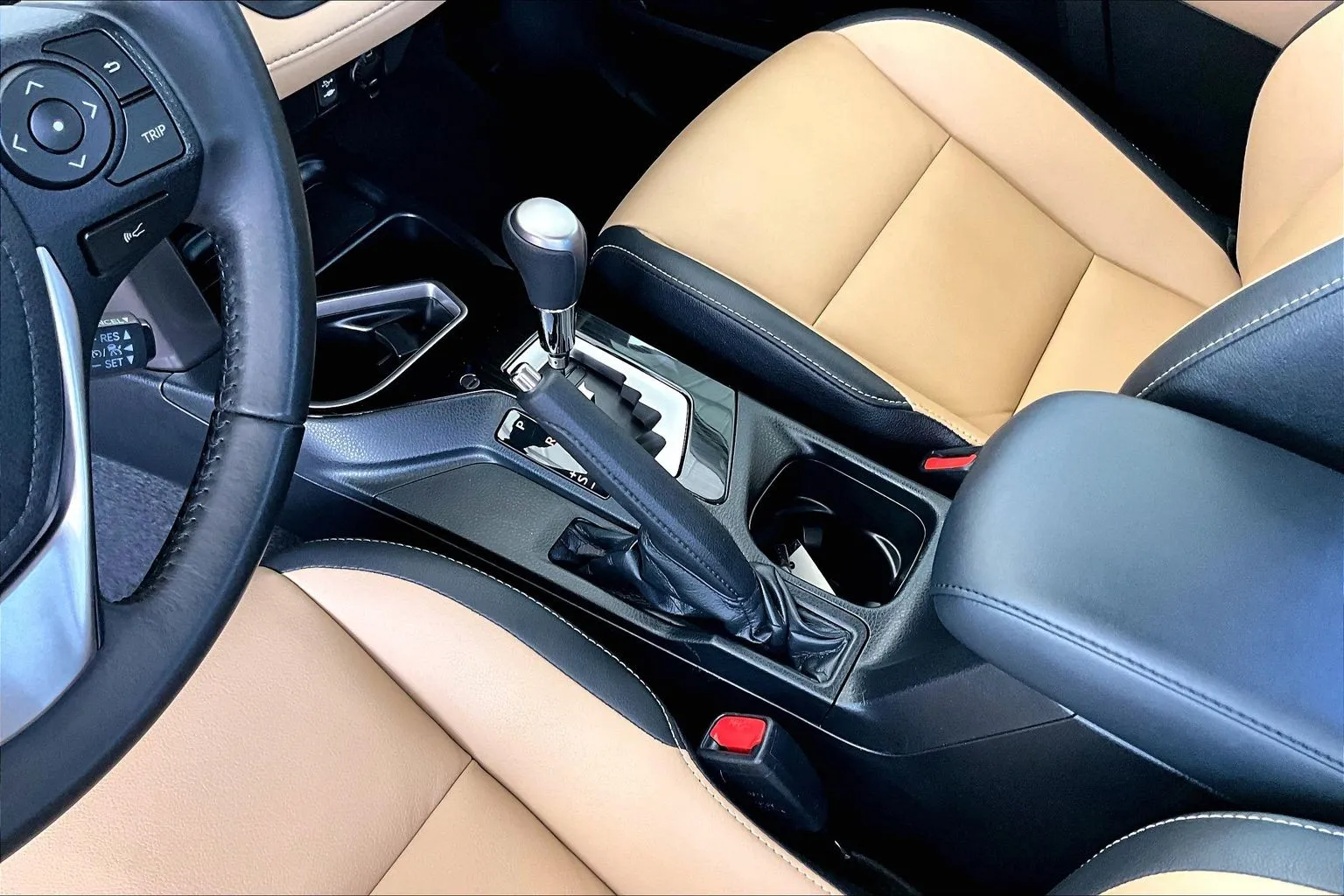 Toyota RAV4 photo 15