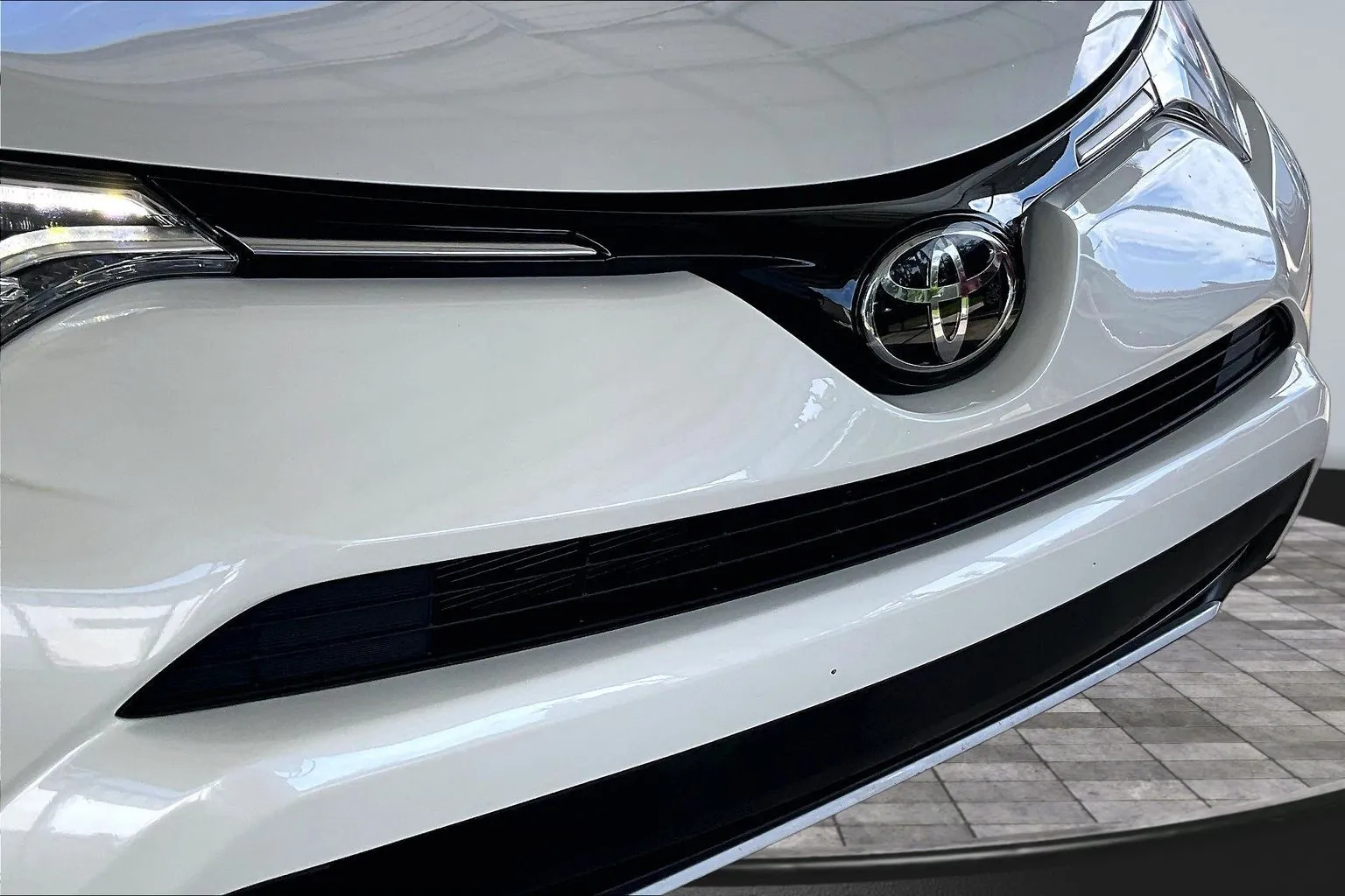 Toyota RAV4 photo 30